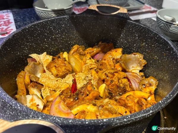 🔥「佐敦斗滾火鍋任食攻略：雞煲加腐竹，海鮮豪拼盤！」🔥