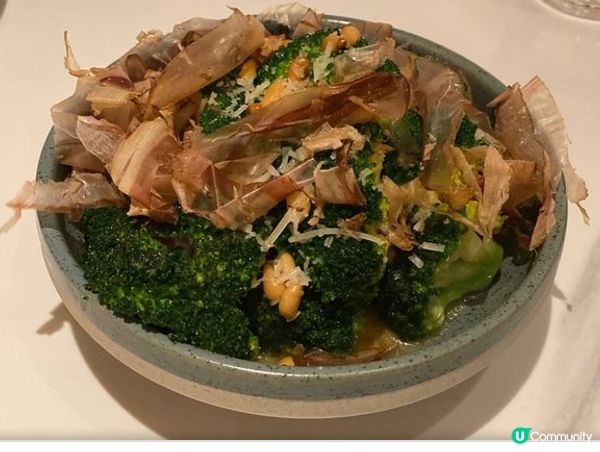 打開餐牌：「願你出走半生，歸來仍是少年。」是這句話吸引我一直...