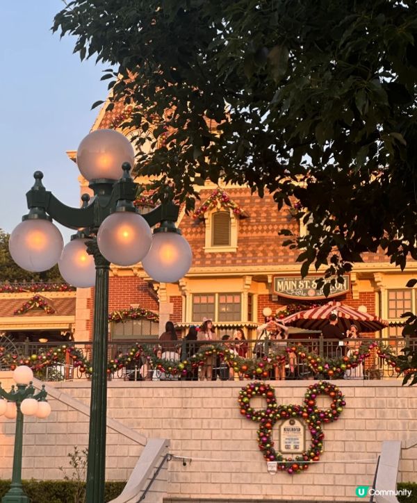 搭地鐵個陣已經超興奮🚇好開心~