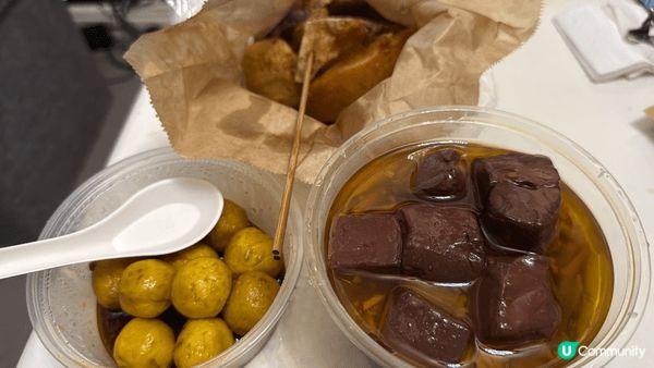 最鐘意食蛋糕同街邊食物，士多啤梨同朱古力蛋糕真係夾，希望可以...