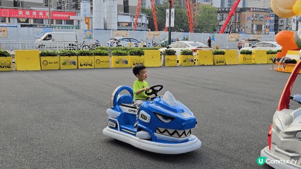 珠海萬象滙商場簡直就係兒童天地，戶外B duck 主題樂園，...