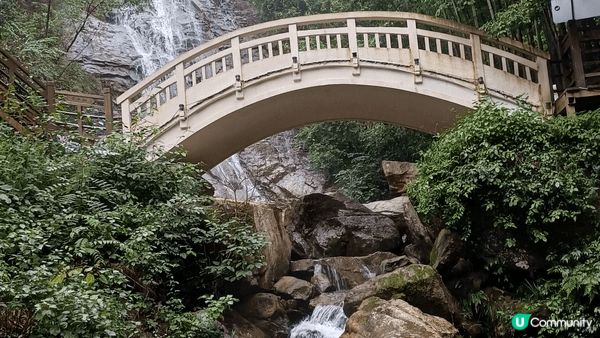 中國江西白水仙風景區，有山有瀑布，空氣非常清新如吸氧，是國家...