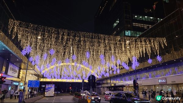 尖沙咀聖誕好去處- 尖沙咀中心燈飾、半島中心外牆+聖誕樹、Y...