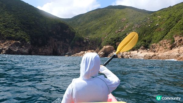 西貢綠蛋島，可以玩獨木舟、浮潛等水上活動，浮潛可以見到大量海...