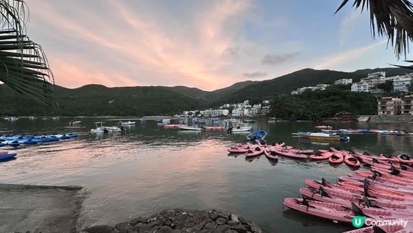 西貢綠蛋島，可以玩獨木舟、浮潛等水上活動，浮潛可以見到大量海...
