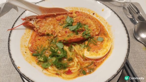 最近去咗會展 Food Studio 嘆自助午餐，真係有驚喜...