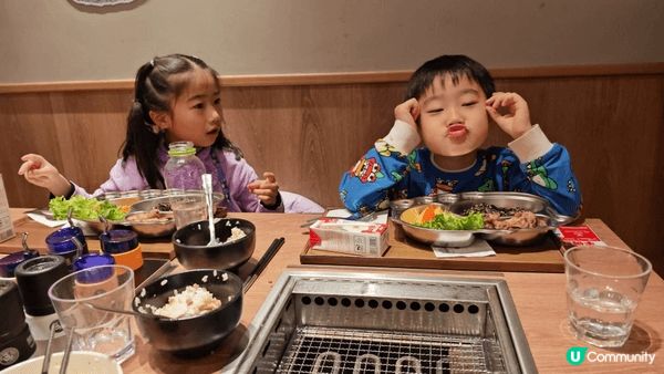 天水圍+woo有間日本燒肉 有兒童餐 有牛雞 牛豬組合 幫小...