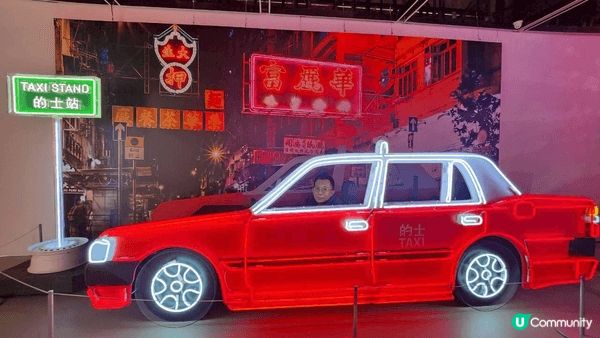 深水埗DX 設計館嘅《璀璨霓虹》霓虹燈展覽✨，承載著昔日香港...