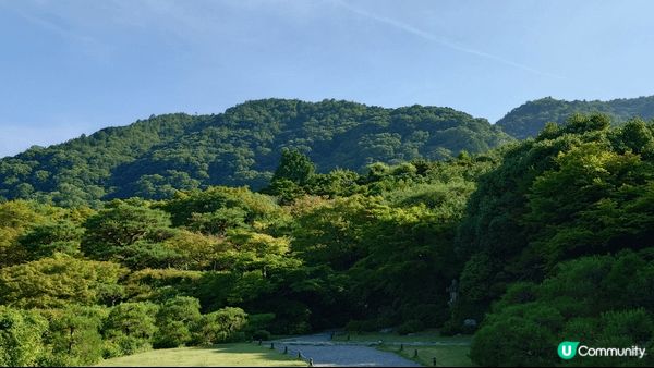 嵐山─距離京都車站大約半個鐘車程，風景優美，美食選擇多