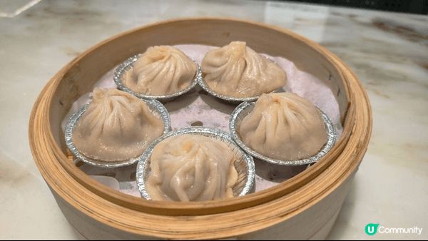 1️⃣茶☕️：有龍井綠茶/紅茶可以選擇，茶味清香不澀