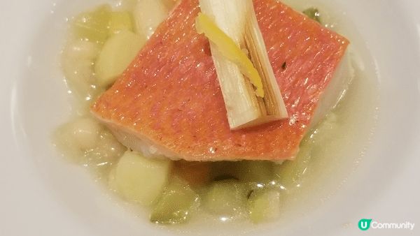 在日本吃到的美味的西餐，牛肉超級鮮，湯又濃，魚又滑，超級正!...