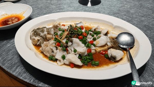 乳豬!肥而不漏,煎蠔!餅爽脆香口,蒸魚!鮮味無窮