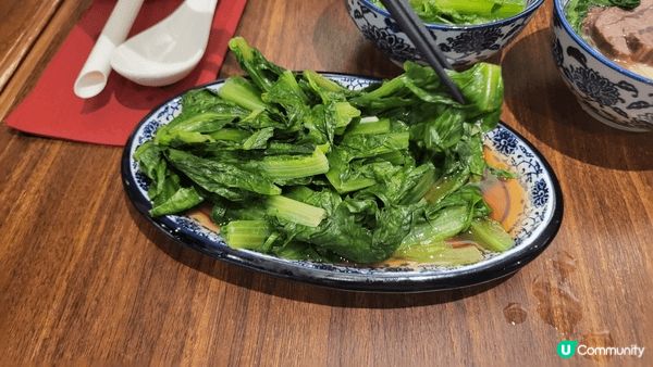 Southside 段純貞 (清湯牛肉麵，蒜醬油麥菜，紫薯芋...