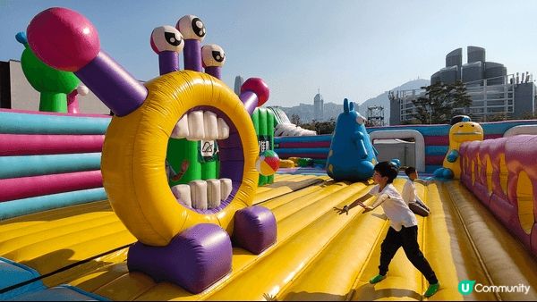 西九文化區，大型吹氣彈床樂園，The Big Bounce，...