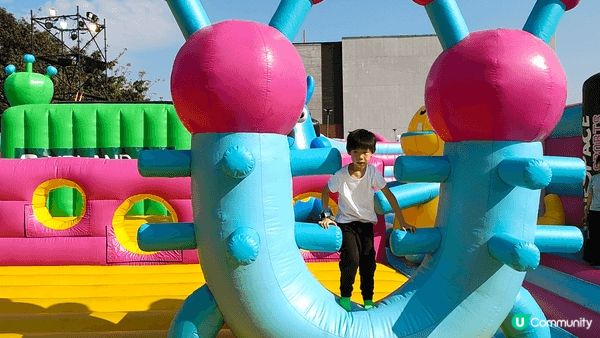 西九文化區，大型吹氣彈床樂園，The Big Bounce，...