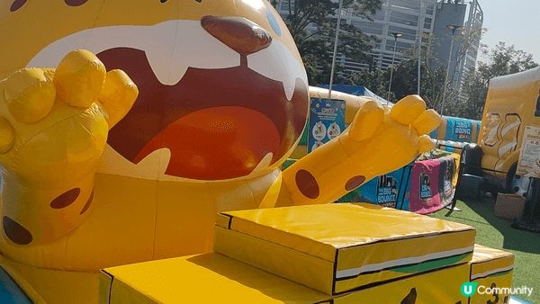西九文化區，大型吹氣彈床樂園，The Big Bounce，...