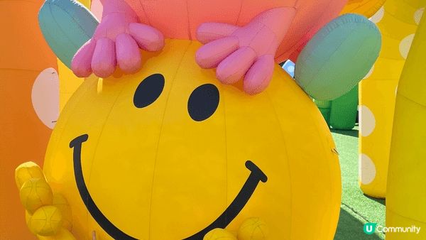 第一張照片是我在BB展獲得的戰利品，第二張相我和小朋友到將軍...