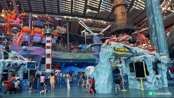 珠海長隆飛船樂園，上面係酒店下面係樂園，完全唔洗離開同一個地...
