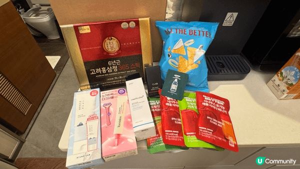 今次係Oliver買咗唔少產品，呢個眉粉超級好用，一般用 個...
