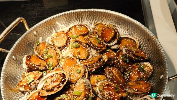 黄金海岸酒店，自助餐除了食物質素高，戶外環境，絕對讓人感受到...