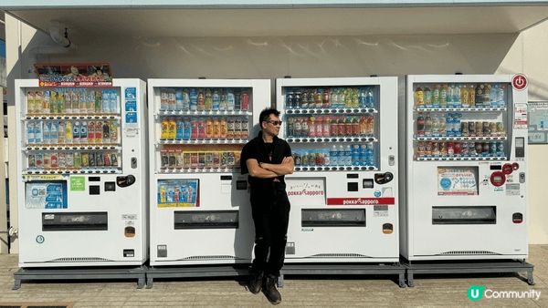 在日本的沖繩的售賣機拍攝很有日本80年代的感覺！