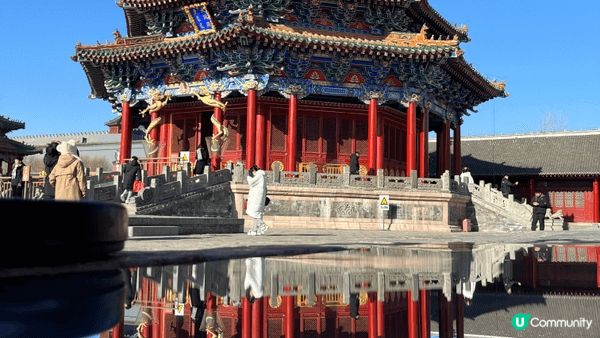 圖一為港青酒店泰Chill自助晚餐甜品區，各式甜品加入泰式元...
