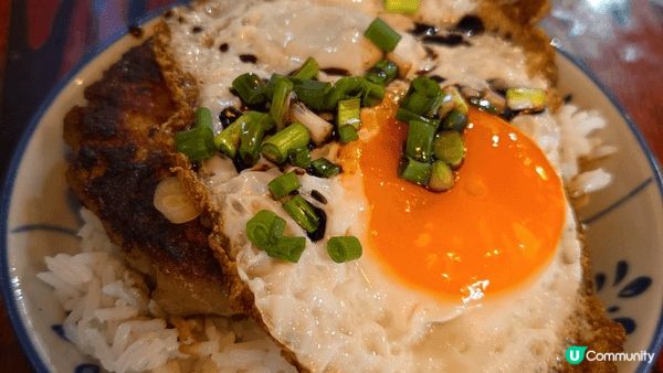 旺角一間出名食肉餅既鋪頭叫兩草，鍾意食肉餅一定要試，另一間食...