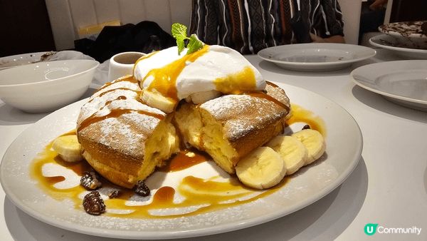 香蕉流心芝士醉人pancake😋！