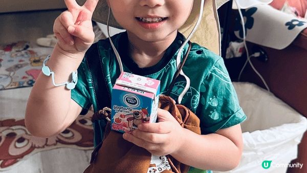 炎熱嘅夏天，緊係要出街玩啦，仲有點小得去游水呢，哈哈哈！好開...