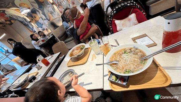 週末一家四口一齊去沙田新城市行街，見到一間食越南菜嘅茶餐廳，...