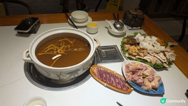 這個夏天非常熱鬧，我與Happy仔參與了重大的啟德盛事，也品...