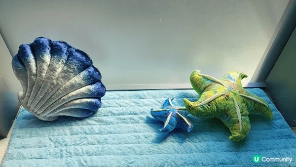 去了荔枝角展覽館。好多懷舊和新期展。合適一家大細去。又有冷氣...