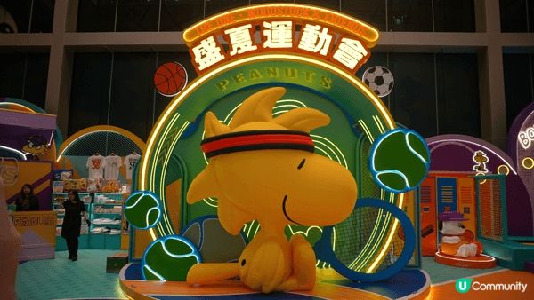 尖沙咀the one有snoopy 運動會，有好多場景可以去...