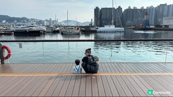 觀塘海濱，地方大，風景好，好啱小朋友同動物放電嘅好地方。