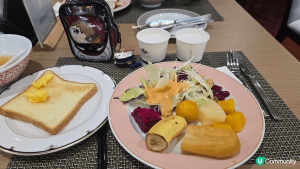 選擇自助餐，食物固然多樣化，但飲品有得多選擇也定人加分，試過...