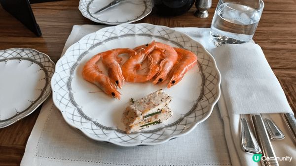 對上一次食自助餐係一家人慶祝生日，餐廳特別為我們安排了舒適的...