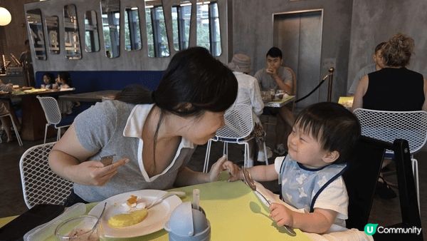 食自助餐最緊要係乾淨企理 我好驚食自助餐係好迫啲人爭先恐後 ...