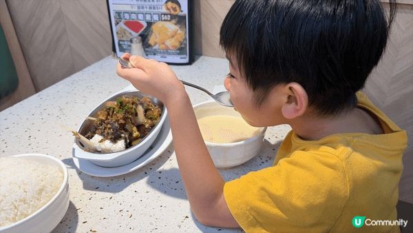 小朋友喜歡食雪糕，粉麵及鯇魚飯