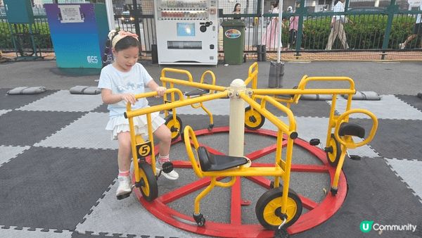 灣仔海濱公園以「盛夏SummerFun」為主題，提供九項免費...