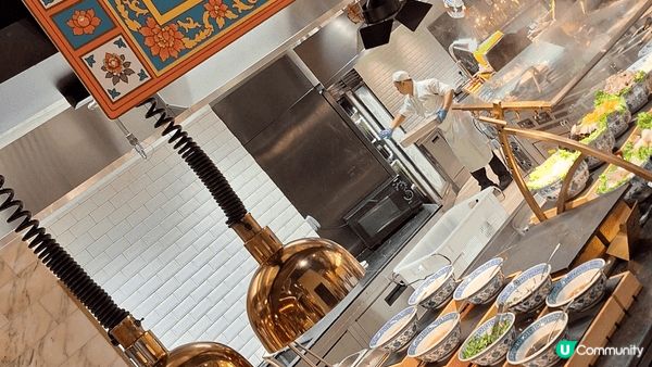 澳門新濠影滙星滙餐廳最新推出的主題是風味大馬東南亞美食主題自...