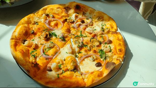 這間位於觀塘的Pizza express 不是太多人知道，因...