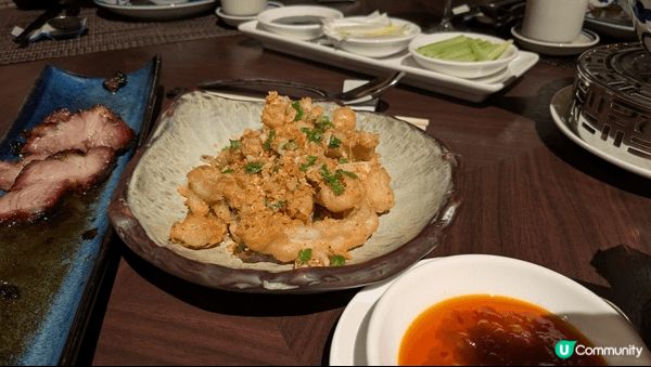 逸東軒中菜館 幾個朋友閒話家常 係一個好適合嘅地方 靜靜地自...