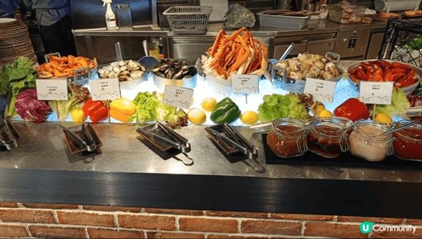 食自助午餐最緊要係「食得精、食得Smart」，PLAYT 喺...