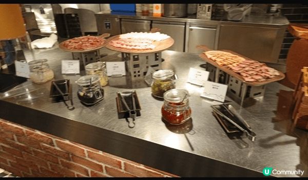 去得柏寧酒店 PLAYT 食自助午餐，最怕啲人只係識得死堆爛...