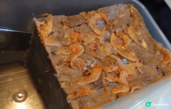 新年必食瑤柱櫻花蝦芋頭糕，芋頭香味濃烈，口感扎實，香氣撲鼻，...