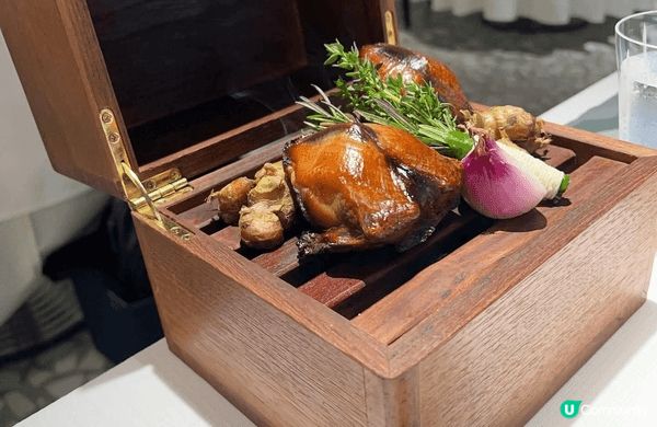 Taïrroir 態芮融合法式料理手法，每一道料理都是以台灣...