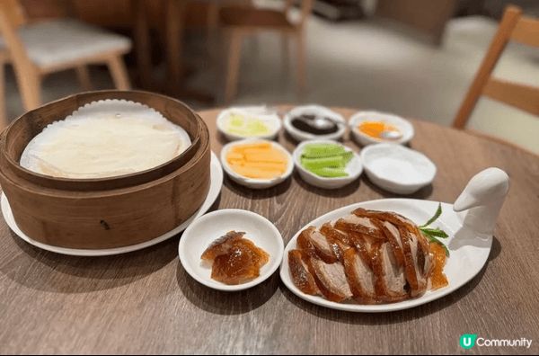 推薦食北京填鴨嘅餐廳《古琴雅苑》。