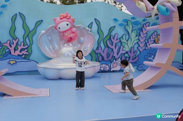 海洋公園裹的SANRIO 的打卡景點, 我家的小朋友很喜愛,...