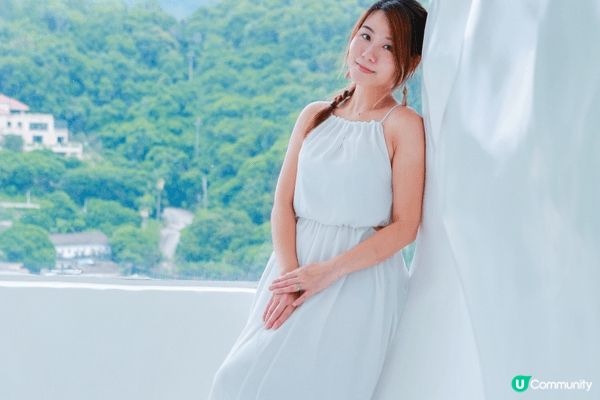 蜜悅•深圳藍白聖島懸崖泡池美宿位於深圳大鵬半島，酒店設計上跟...