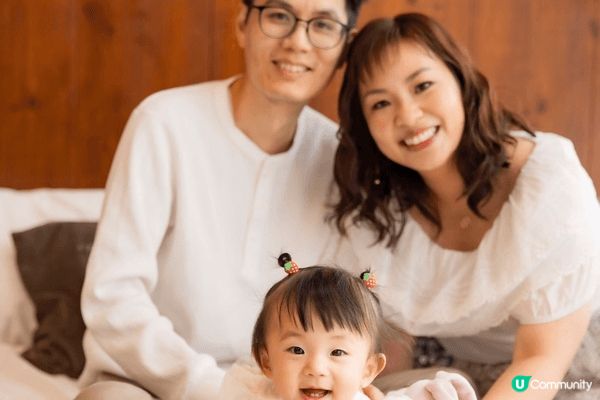Bb活潑好動，經常跳跳紮紮，最喜歡同爸爸媽媽其他小朋友玩，想...